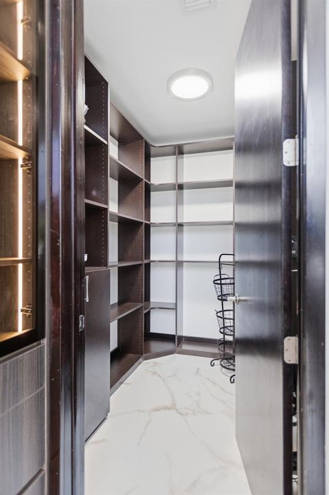 284 NE 7th Street-0395 (1)