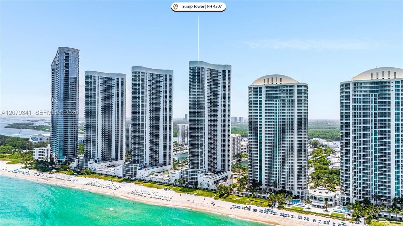 En Venta: $2,099,999 (3 camas, 3 baños, 2106 Pies cuadrados)