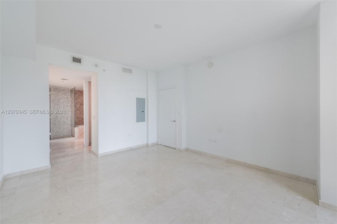 For Rent: $6,200 (2 beds, 2 baths, 1259 Square Feet)