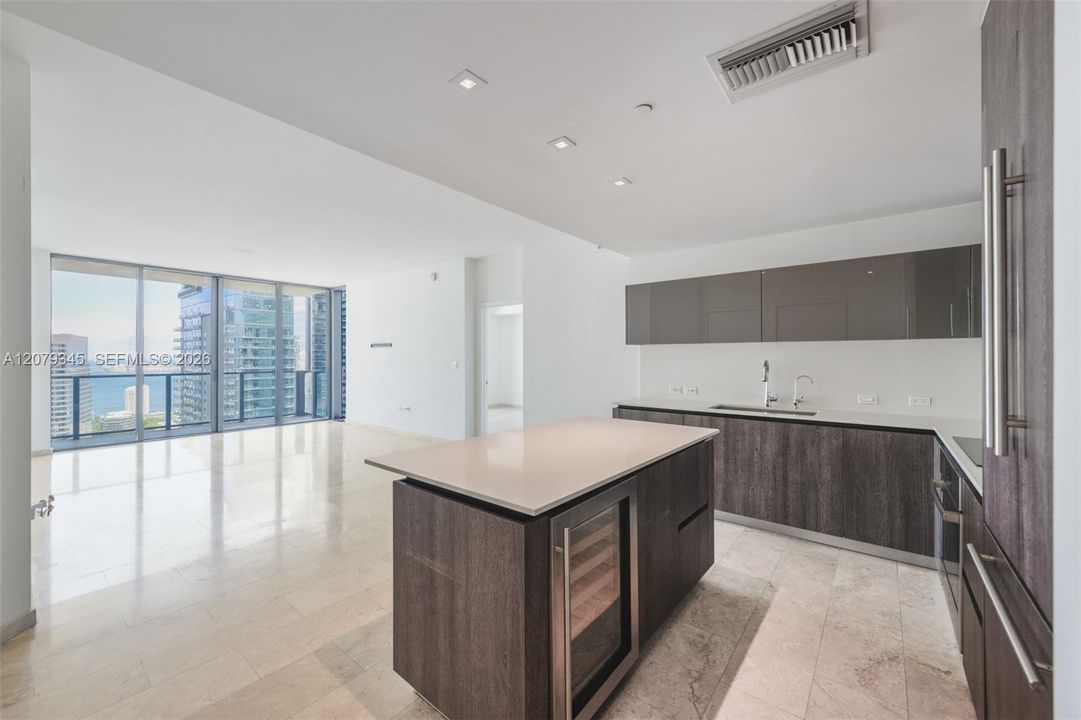 For Rent: $6,200 (2 beds, 2 baths, 1259 Square Feet)