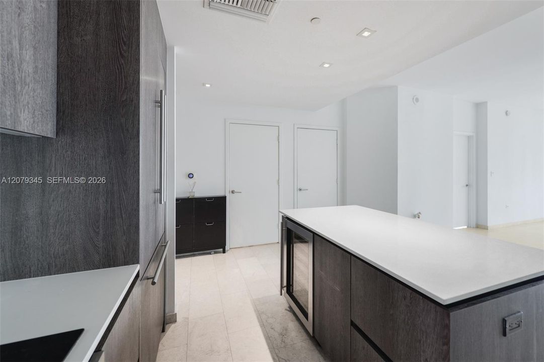 For Rent: $6,200 (2 beds, 2 baths, 1259 Square Feet)