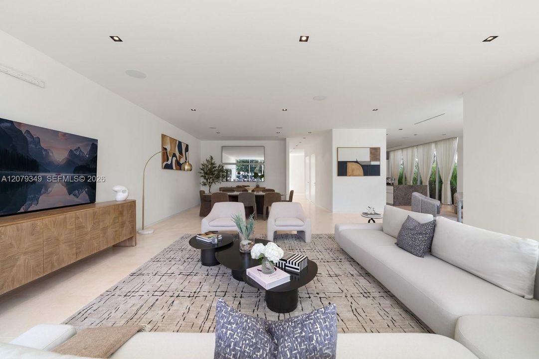 For Rent: $60,000 (4 beds, 5 baths, 4257 Square Feet)