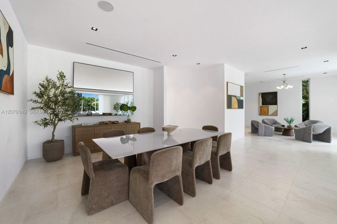 For Rent: $60,000 (4 beds, 5 baths, 4257 Square Feet)