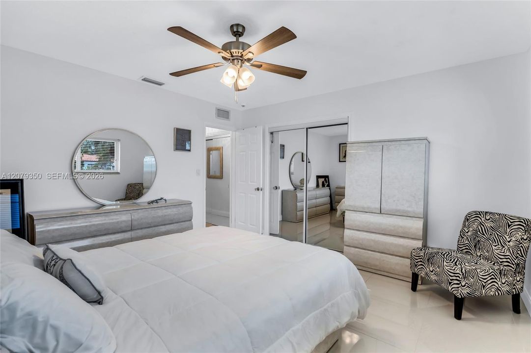For Sale: $1,900,000 (3 beds, 2 baths, 1882 Square Feet)
