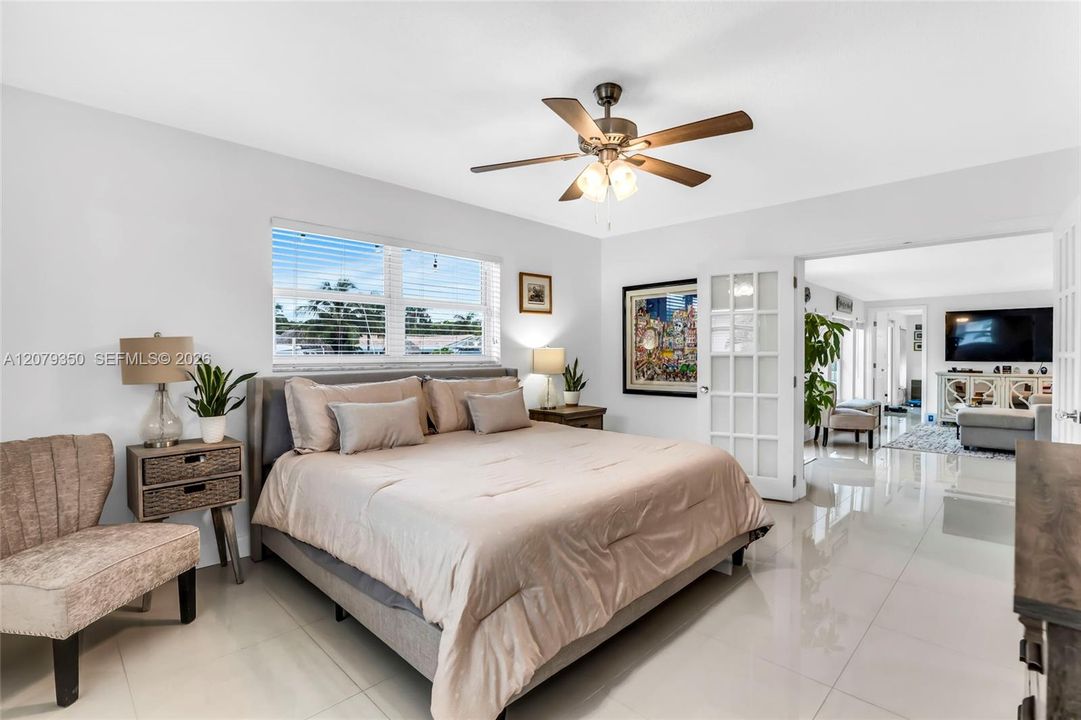 For Sale: $1,900,000 (3 beds, 2 baths, 1882 Square Feet)
