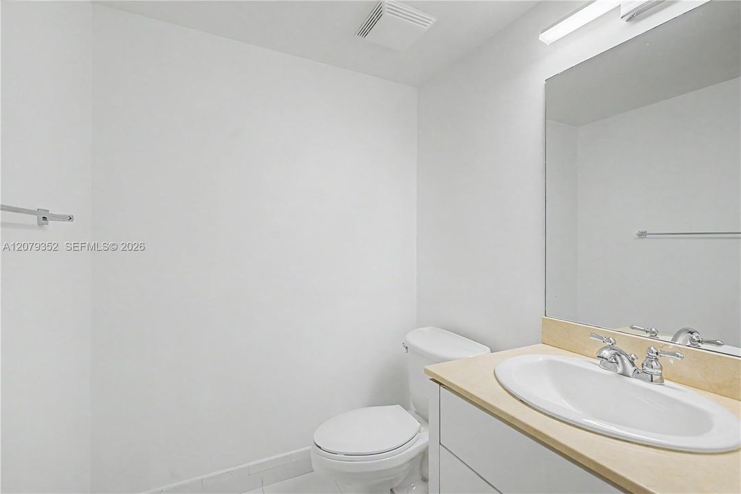 For Rent: $4,250 (3 beds, 2 baths, 1510 Square Feet)
