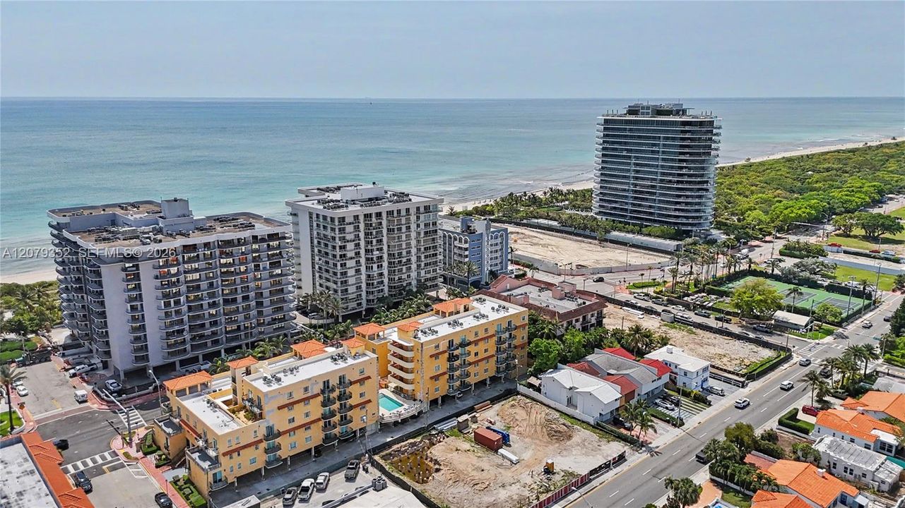 For Rent: $4,250 (3 beds, 2 baths, 1510 Square Feet)
