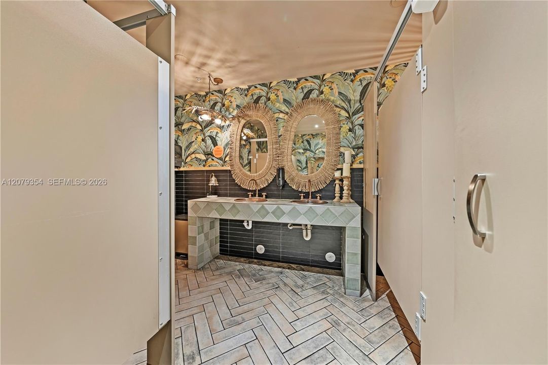 For Sale: $499,999 (0 beds, 0 baths, 0 Square Feet)