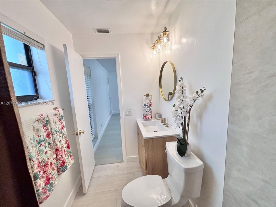 Guest Bathroom