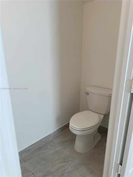 В аренду: $3,400 (3 спален, 2 ванн, 1539 Квадратных фут)