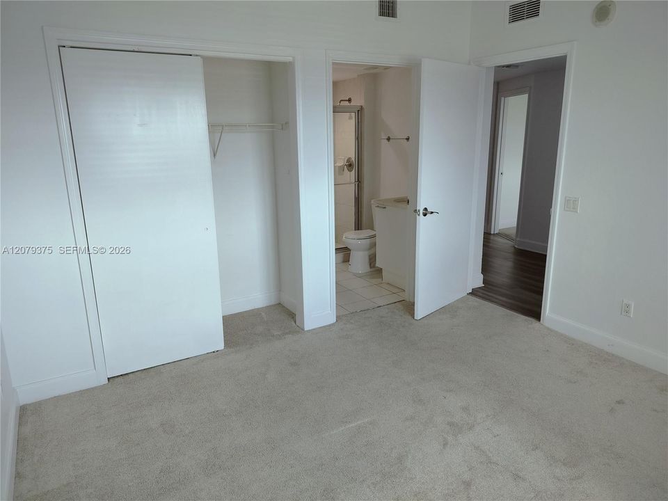 En Renta: $3,500 (3 camas, 3 baños, 1801 Pies cuadrados)