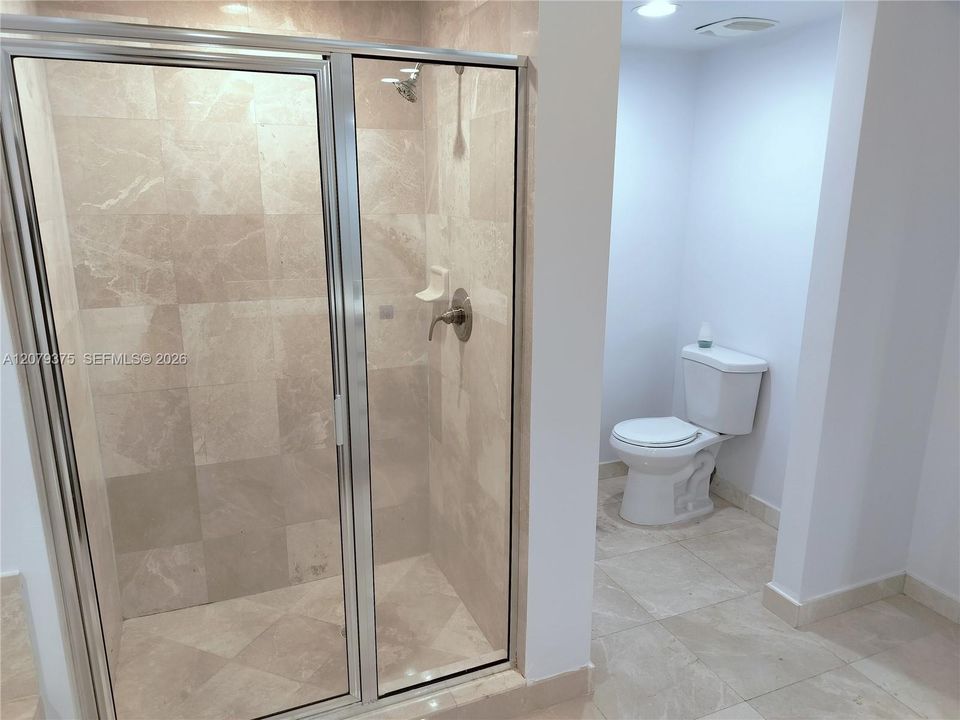 En Renta: $3,500 (3 camas, 3 baños, 1801 Pies cuadrados)