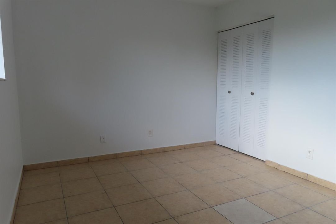 Bedroom2a