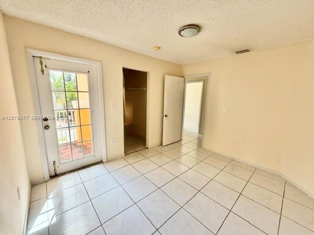 En Renta: $3,500 (3 camas, 2 baños, 1790 Pies cuadrados)