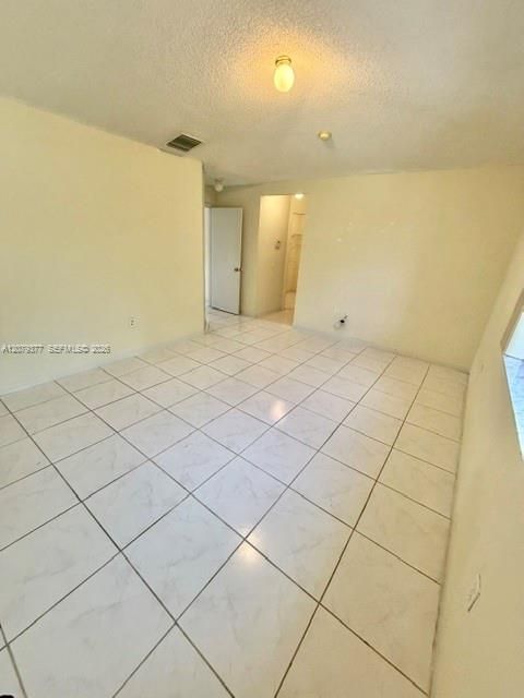 En Renta: $3,500 (3 camas, 2 baños, 1790 Pies cuadrados)