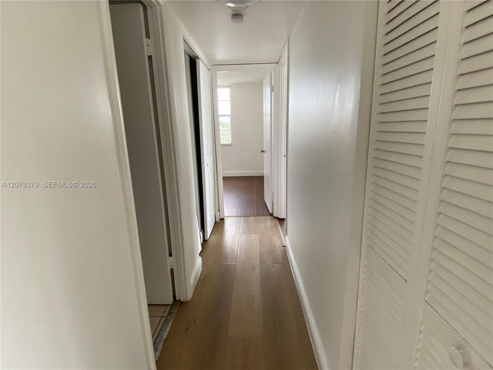 For Rent: $1,890 (2 beds, 2 baths, 1036 Square Feet)