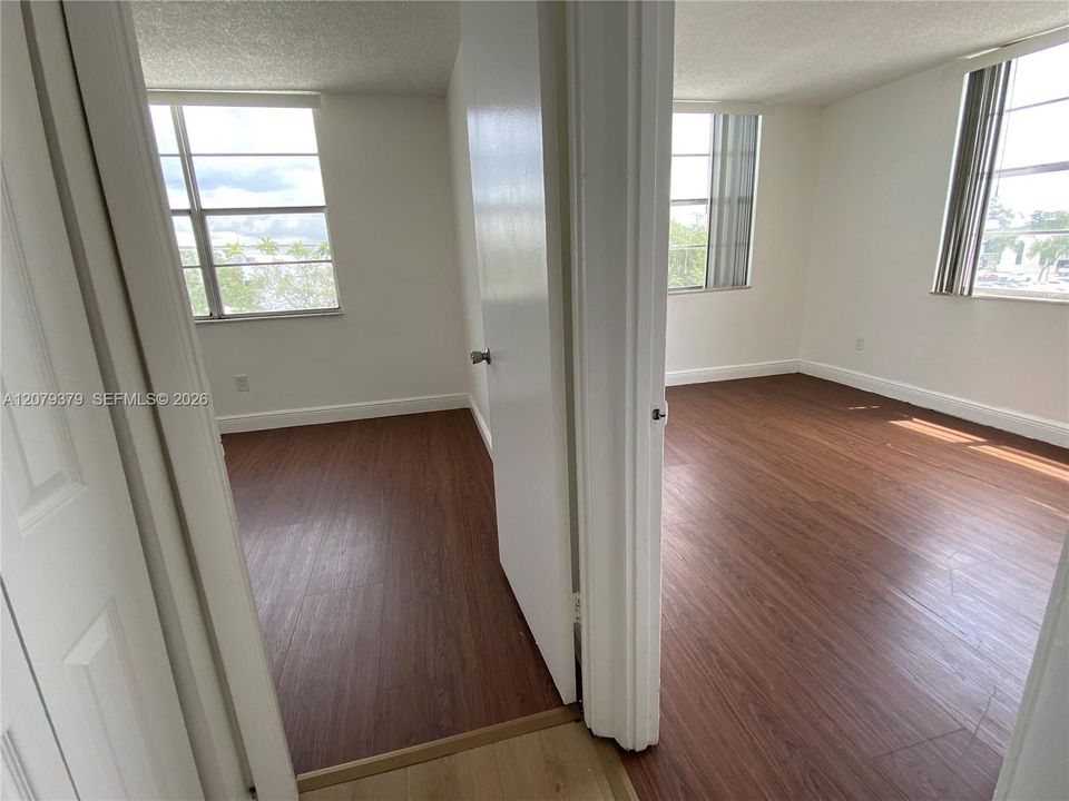 For Rent: $1,890 (2 beds, 2 baths, 1036 Square Feet)
