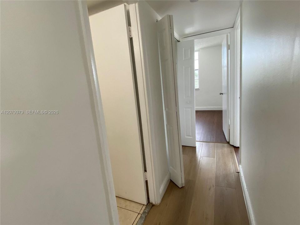 For Rent: $1,890 (2 beds, 2 baths, 1036 Square Feet)