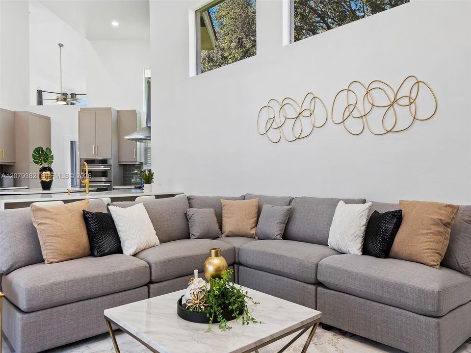 For Sale: $2,590,000 (6 beds, 6 baths, 3761 Square Feet)