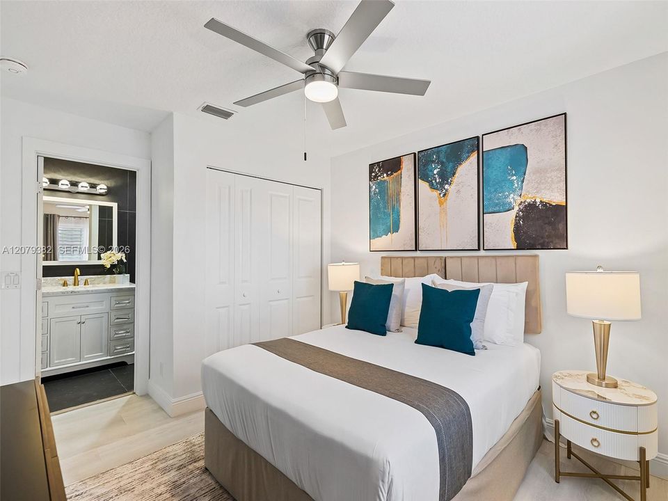 For Sale: $2,590,000 (6 beds, 6 baths, 3761 Square Feet)