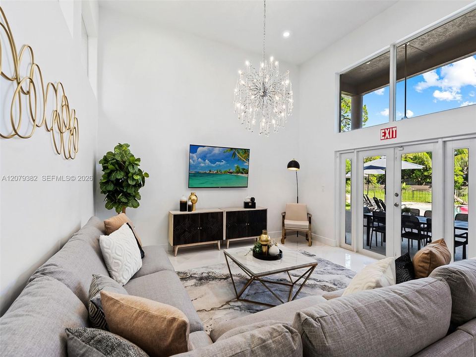 For Sale: $2,590,000 (6 beds, 6 baths, 3761 Square Feet)