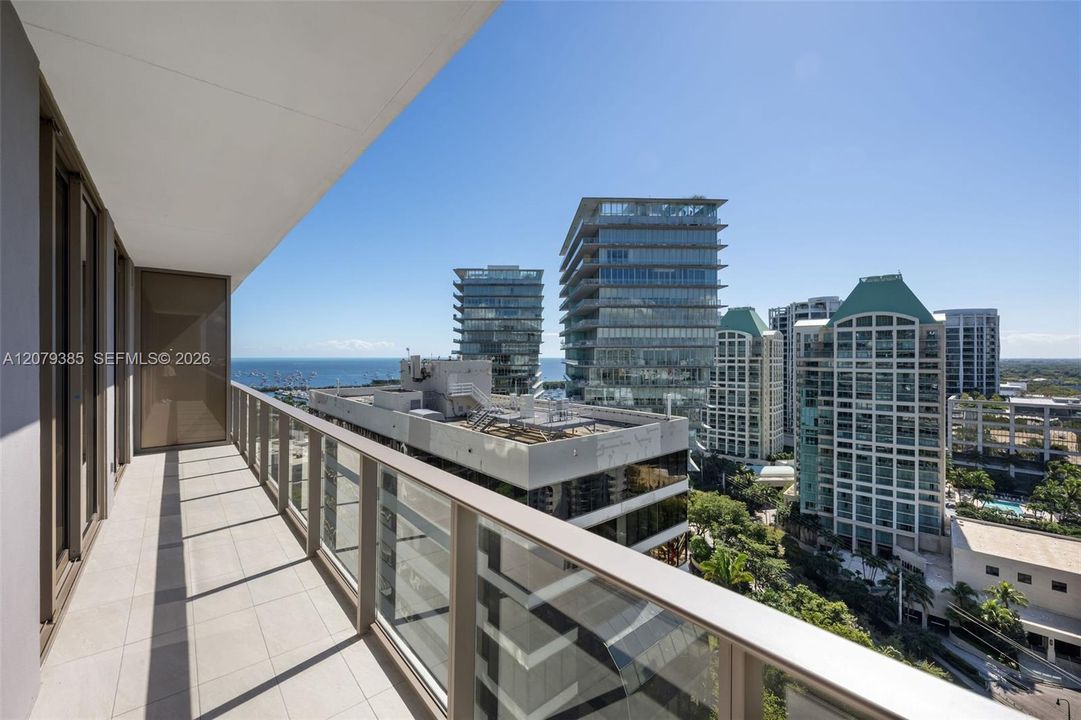En Venta: $1,599,000 (2 camas, 2 baños, 845 Pies cuadrados)
