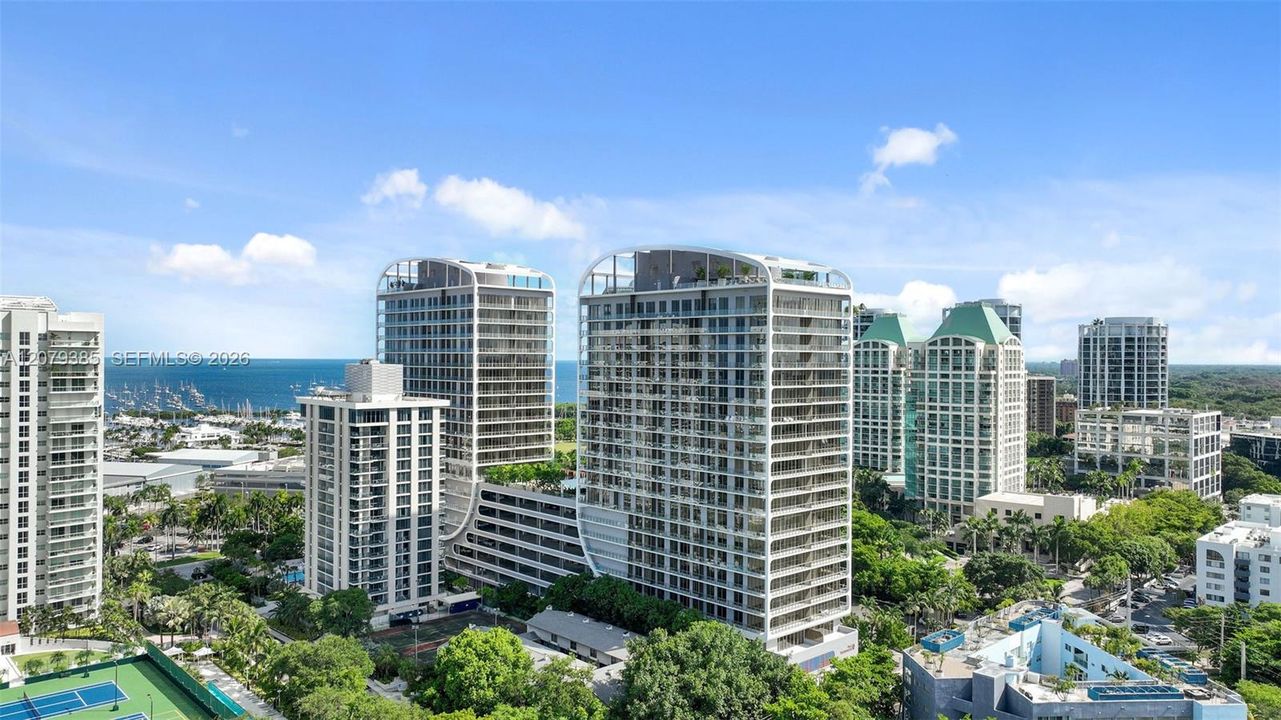En Venta: $1,599,000 (2 camas, 2 baños, 845 Pies cuadrados)