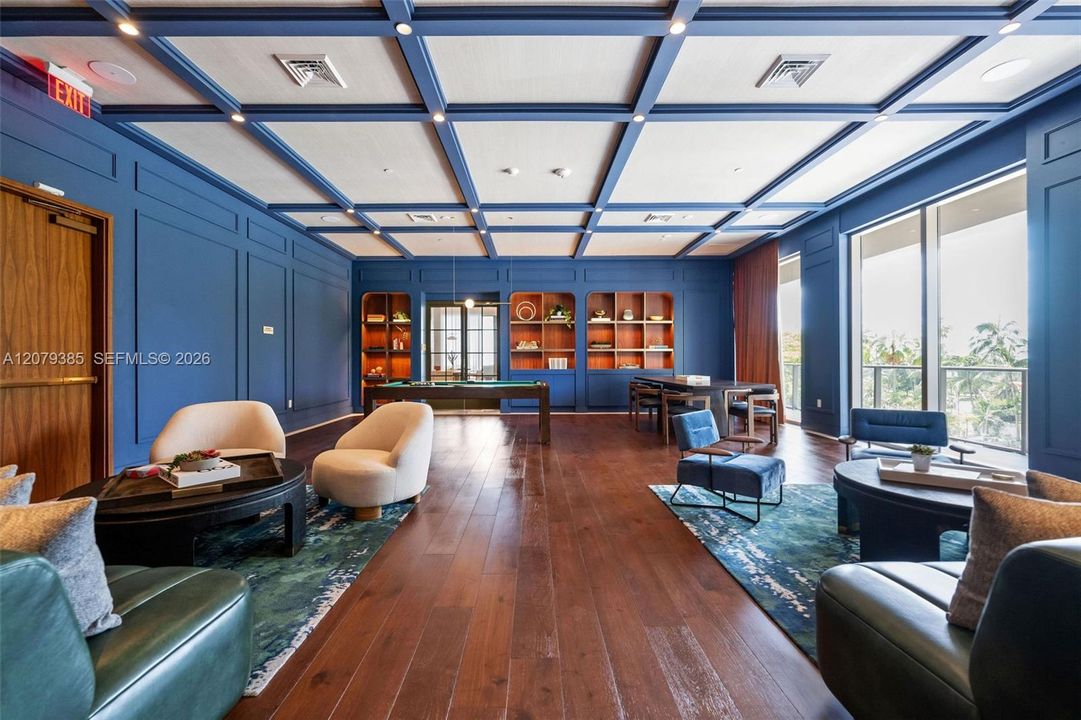 En Venta: $1,599,000 (2 camas, 2 baños, 845 Pies cuadrados)