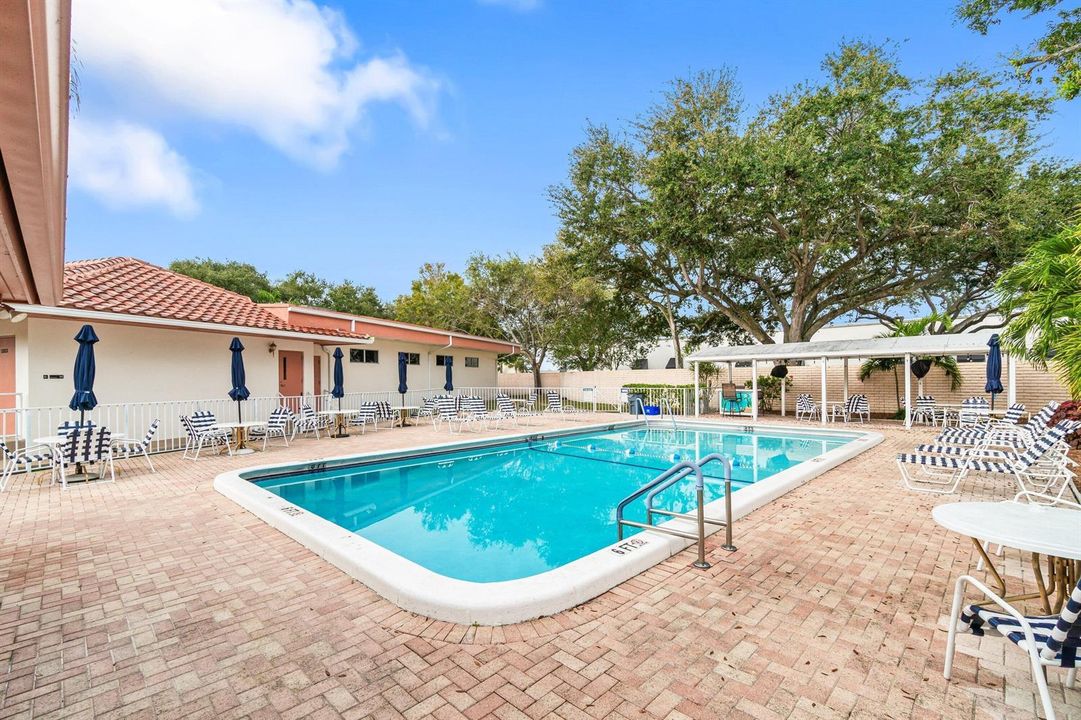 040-8350EastClubRoad-BocaRaton-FL-33433-