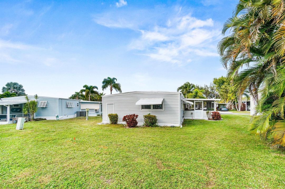 006-8350EastClubRoad-BocaRaton-FL-33433-