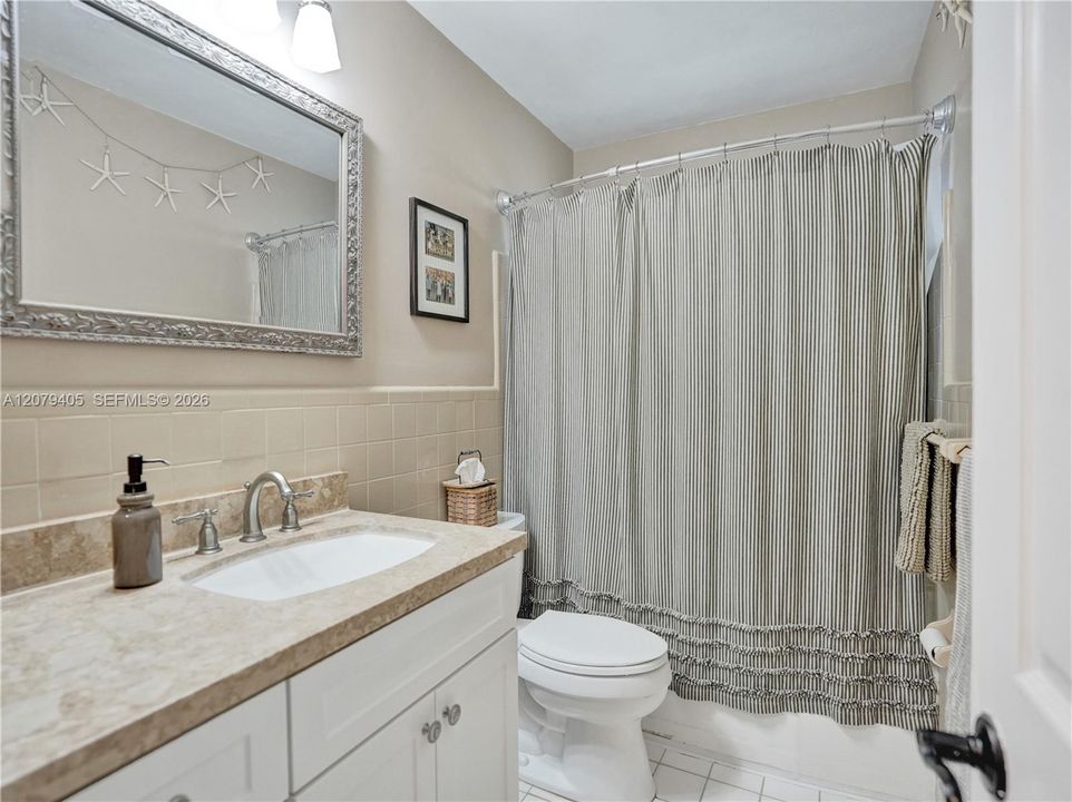 For Sale: $439,900 (3 beds, 1 baths, 1092 Square Feet)