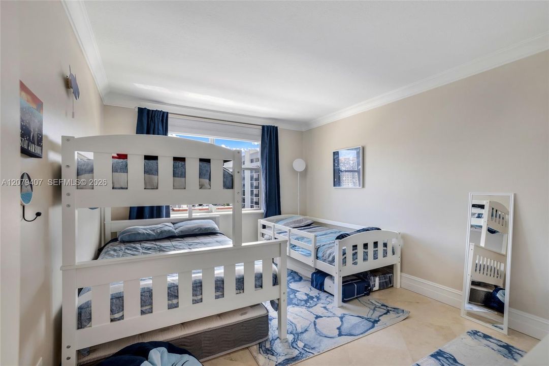 En Venta: $699,000 (3 camas, 2 baños, 1780 Pies cuadrados)