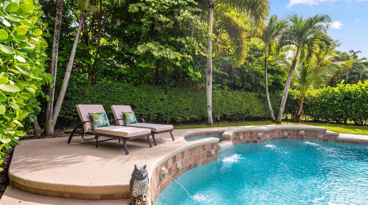 26-15049 Oak Chase Ct