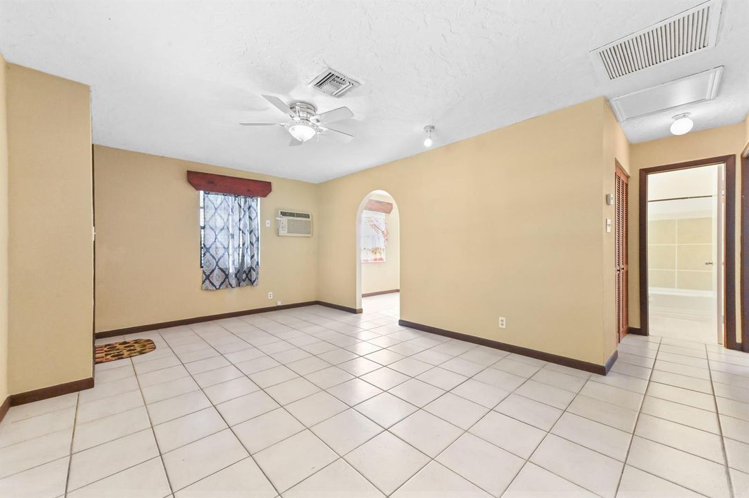 11 Living room 03