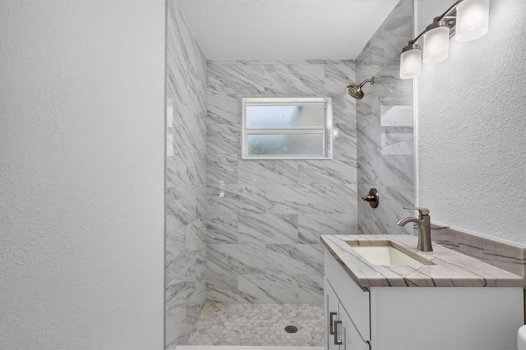 21-web-or-mls-5P1A1311
