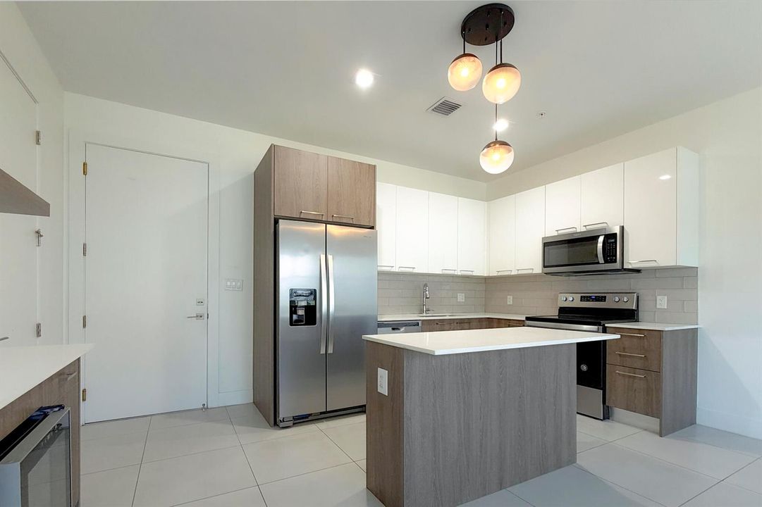 5 Open Kitchen