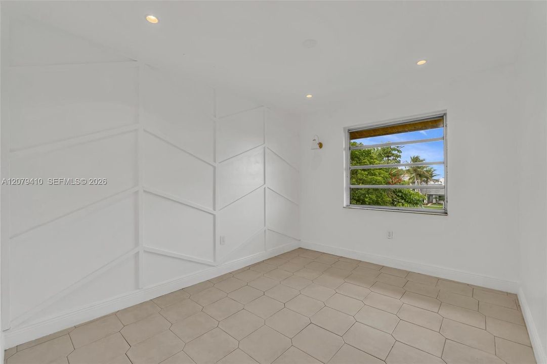 В аренду: $2,600 (3 спален, 2 ванн, 1170 Квадратных фут)