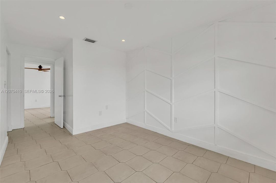 В аренду: $2,600 (3 спален, 2 ванн, 1170 Квадратных фут)