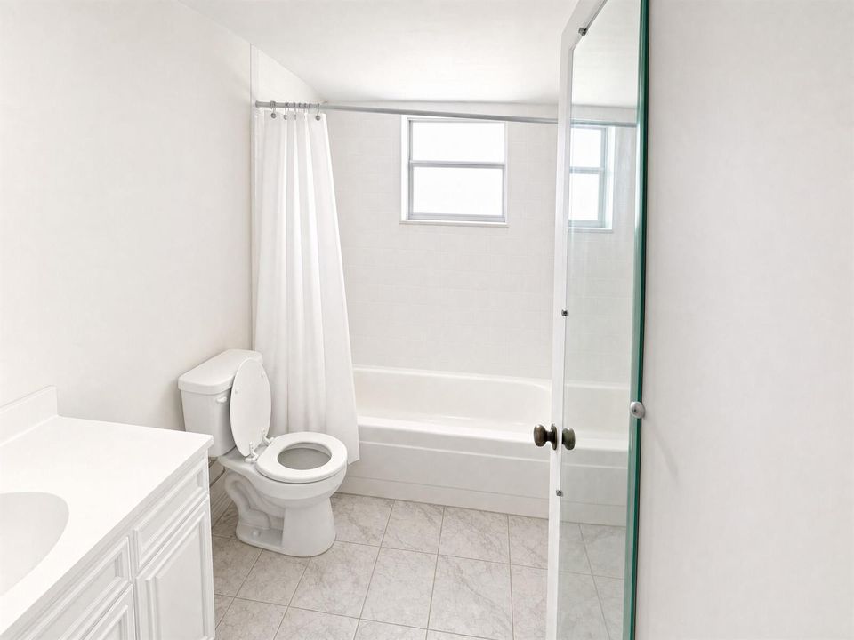 mls_landscape_tub_bathroom