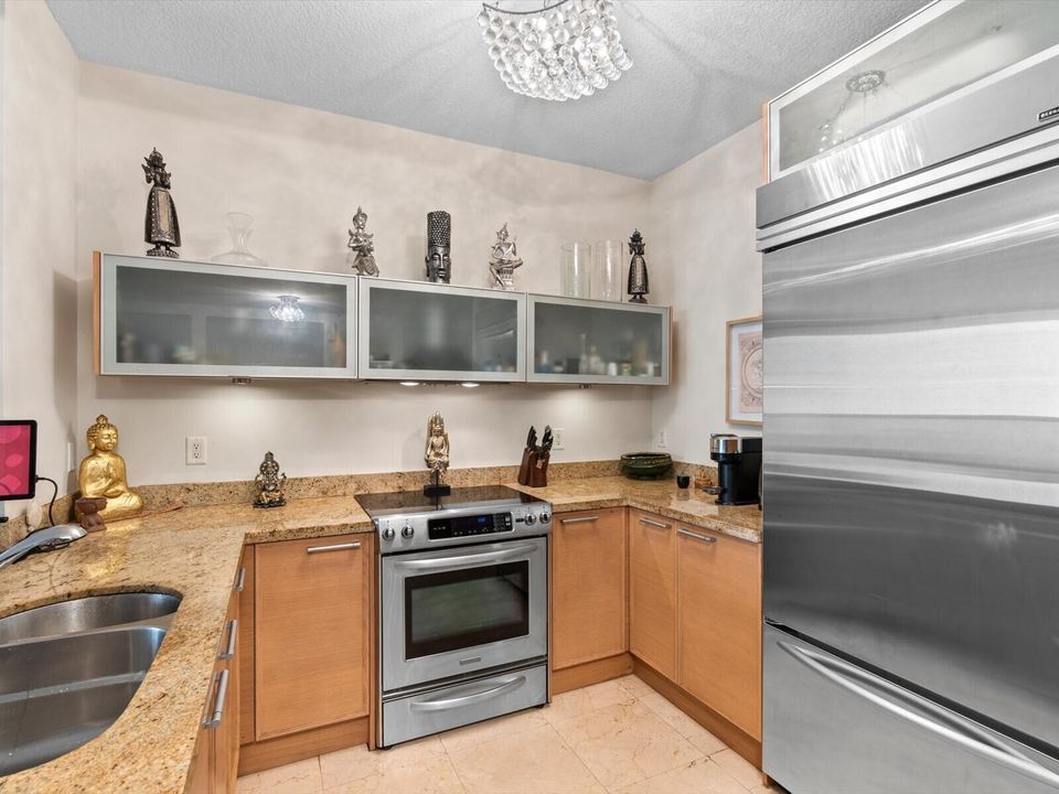 11-Kitchen
