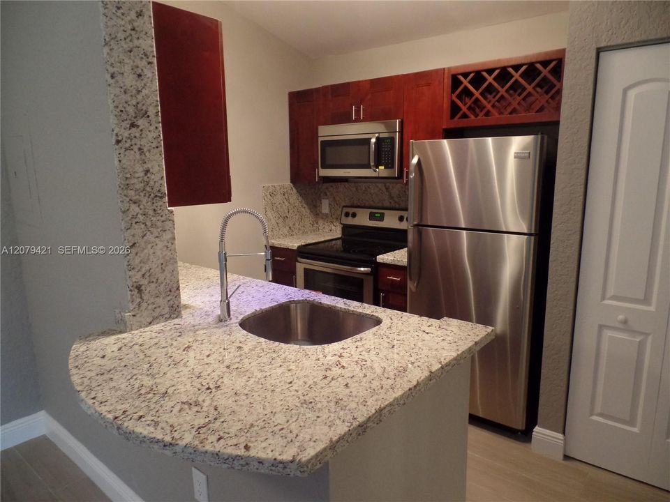 En Renta: $1,995 (1 camas, 1 baños, 804 Pies cuadrados)
