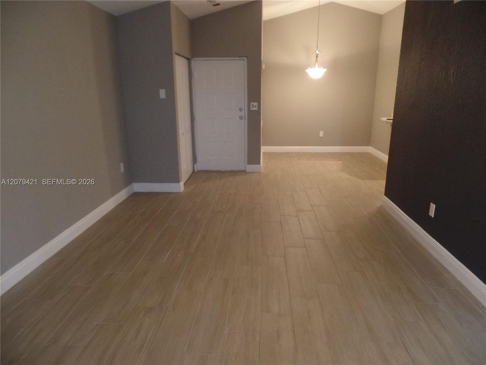 En Renta: $1,995 (1 camas, 1 baños, 804 Pies cuadrados)
