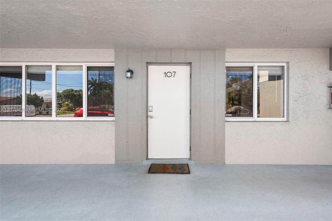 В аренду: $2,950 (2 спален, 2 ванн, 952 Квадратных фут)