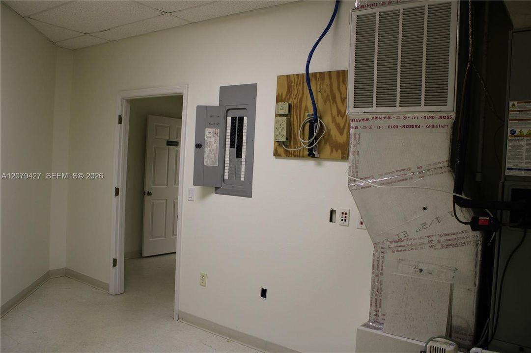 For Rent: $2,650 (0 beds, 0 baths, 0 Square Feet)