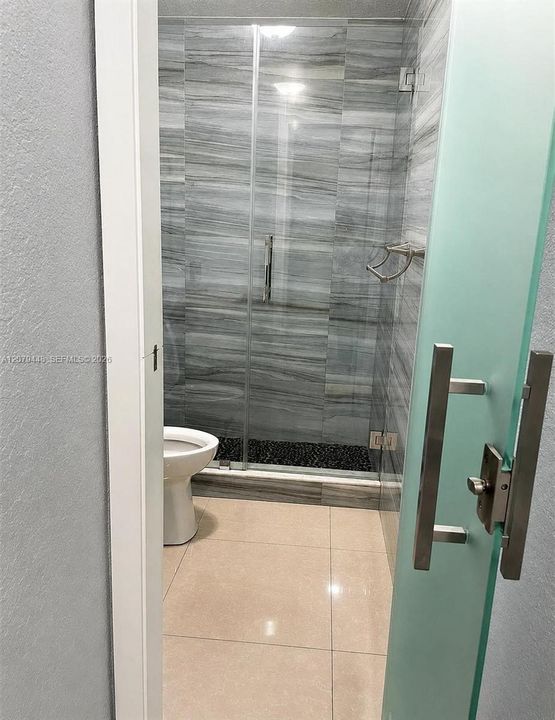 На продажу: $725,000 (4 спален, 2 ванн, 1740 Квадратных фут)