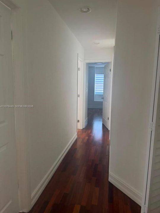For Rent: $4,200 (4 beds, 2 baths, 2416 Square Feet)