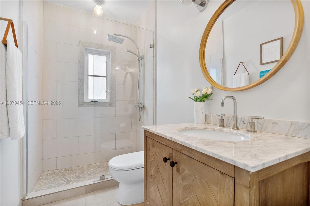 For Rent: $8,500 (3 beds, 2 baths, 1225 Square Feet)