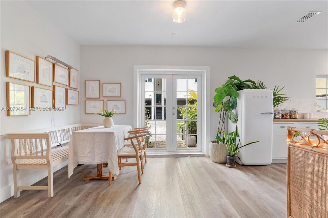 For Rent: $8,500 (3 beds, 2 baths, 1225 Square Feet)