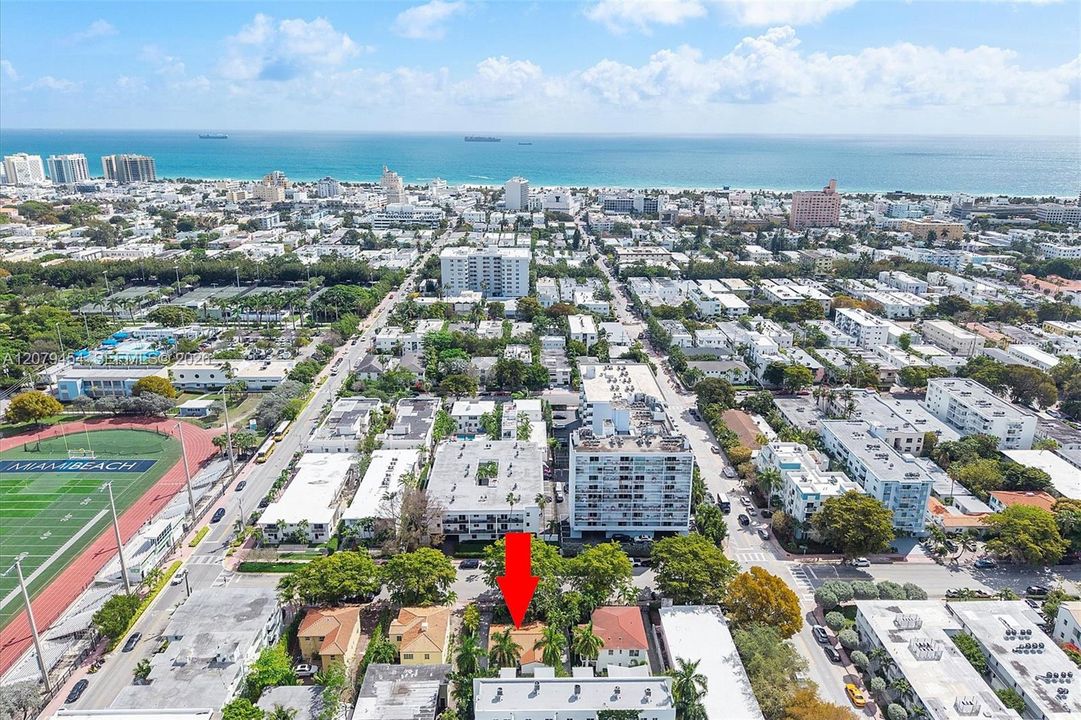 For Rent: $8,500 (3 beds, 2 baths, 1225 Square Feet)