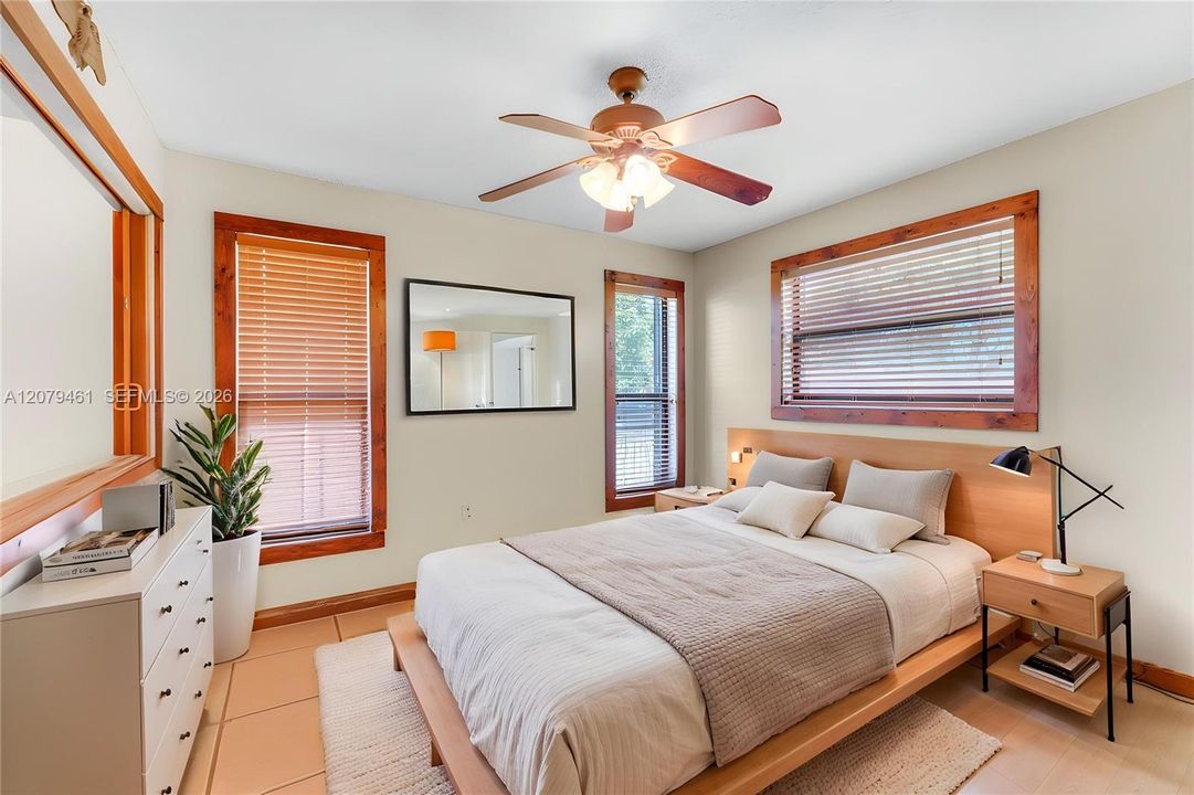 BEDROOM #2